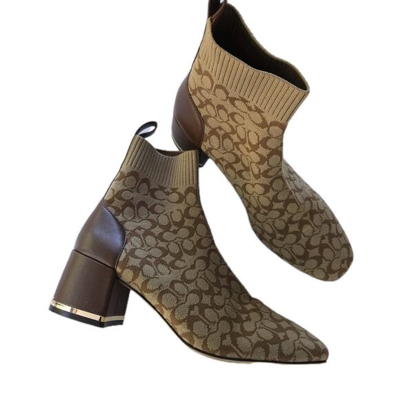 COACH Brown Logo Neeka Booties Size 8.5W Stretchy - Picture 1 of 9